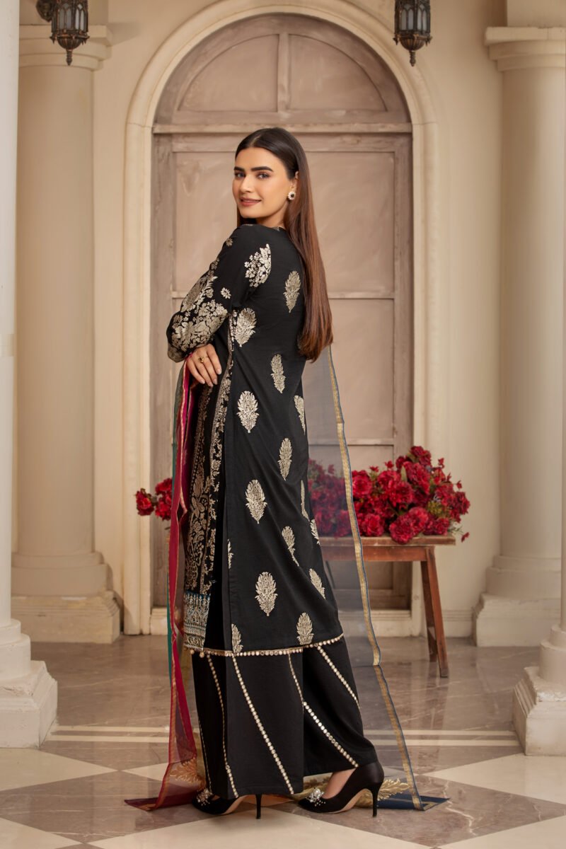 BLACK TIMELESS GRACE - Image 4