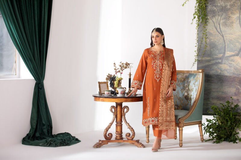 FESTIVE GLAMOUR 3-PCS EMBROIDERED - Image 2
